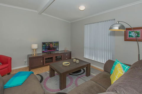 Desert Pea - Australian Directory 3