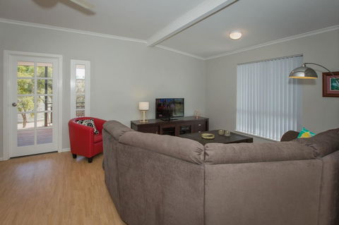 Desert Pea - Australian Directory 4