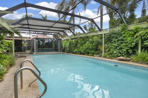 The Palms - Australian Directory 3