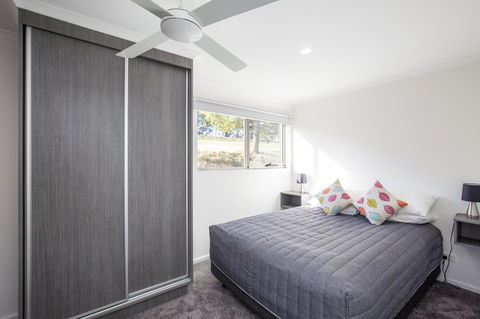 Blue Lake Holiday Park - Australian Directory 27