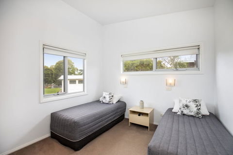 Blue Lake Holiday Park - Australian Directory 41