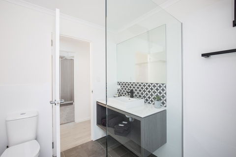 Blue Lake Holiday Park - Australian Directory 30