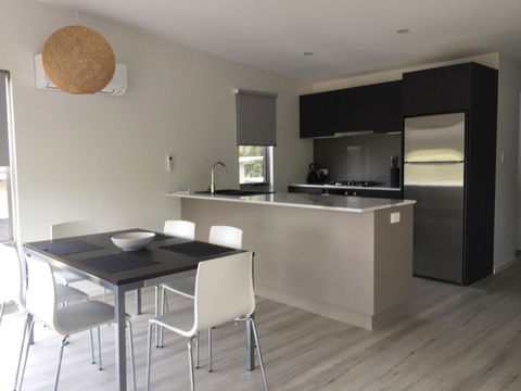 Blue Lake Holiday Park - Australian Directory 20