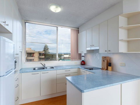 Ebbtide 25 - Australian Directory 8