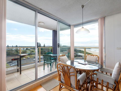 Ebbtide 25 - Australian Directory 10