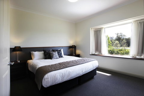 Harrigan\'s Hunter Valley - Australian Directory 21