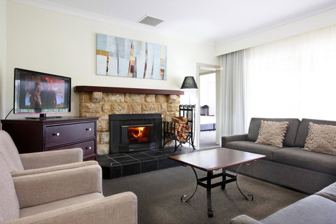 Harrigan\'s Hunter Valley - Australian Directory 12