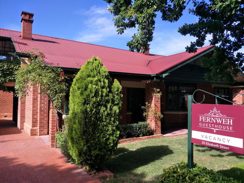 Fernweh Guesthouse - Australian Directory 14