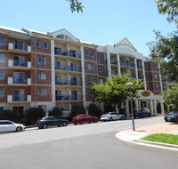ADELAIDE CENTRAL APARTMENT - 3BR 2BATH  CARPARK - Australian Directory