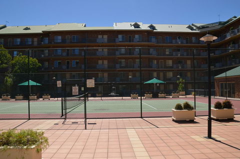 ADELAIDE CENTRAL APARTMENT - 3BR, 2BATH & CARPARK - Australian Directory 21