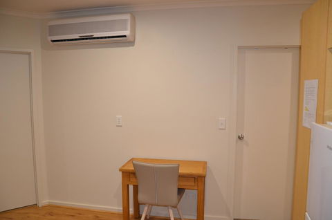 ADELAIDE CENTRAL APARTMENT - 3BR, 2BATH & CARPARK - Australian Directory 10