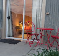 Desert Gum Retreat Gough St - Australian Directory