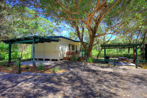 The Retreat Port Stephens - Australian Directory 4