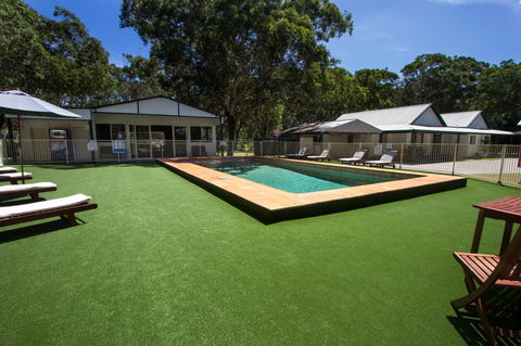 The Retreat Port Stephens - Australian Directory 7