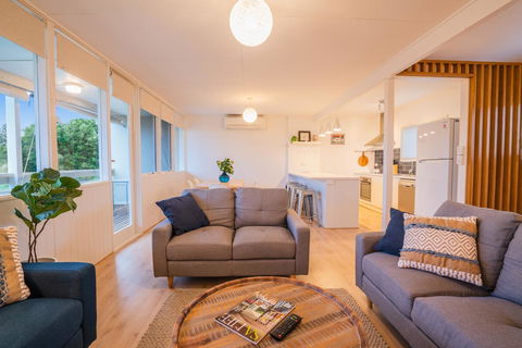 Aldinga Beach Break - C21 SouthCoast Holidays - Australian Directory 7