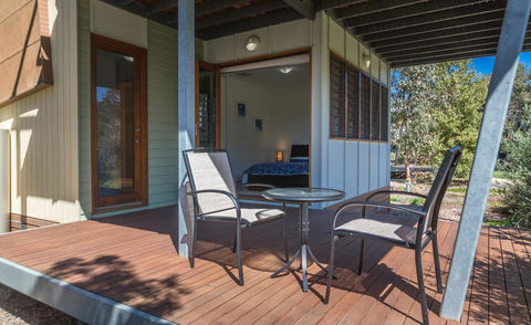 South Shores Villa 52 - Australian Directory 3