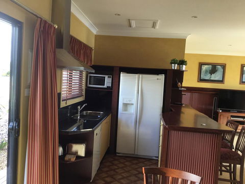 Murrayview Guest House - Australian Directory 14