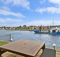 Salt Waterfront Apartment - Australian Directory