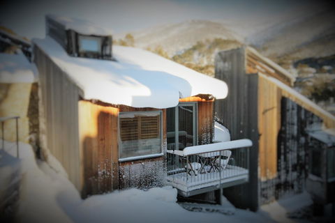 CHILL-OUT - Thredbo - Australian Directory 0