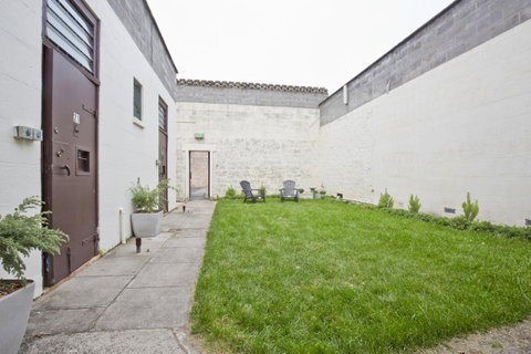 The Old Mount Gambier Gaol - Australian Directory 33