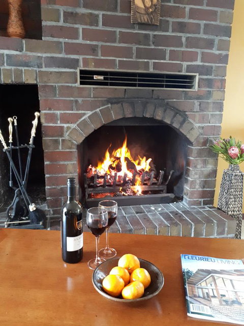 Linger Longer Vineyard - Australian Directory 1