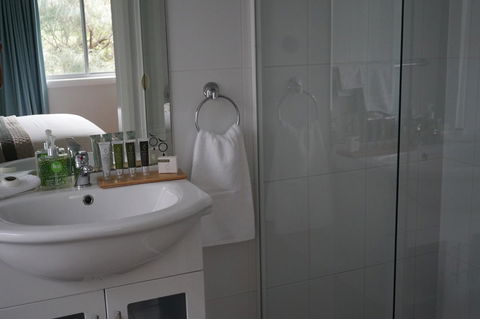 Beltana Villas - Australian Directory 9