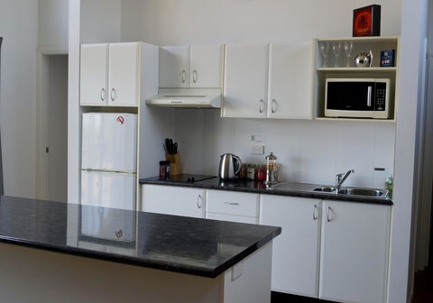Beltana Villas - Australian Directory 25