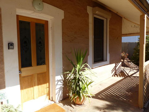 Andy\'s Accommodation - Australian Directory 8