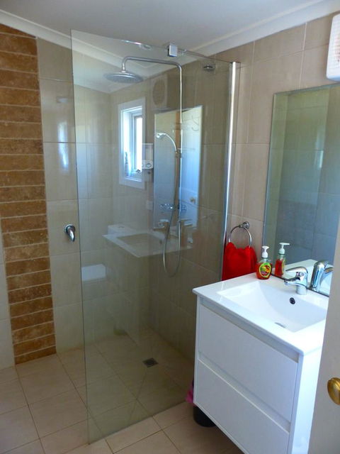 Andy\'s Accommodation - Australian Directory 21