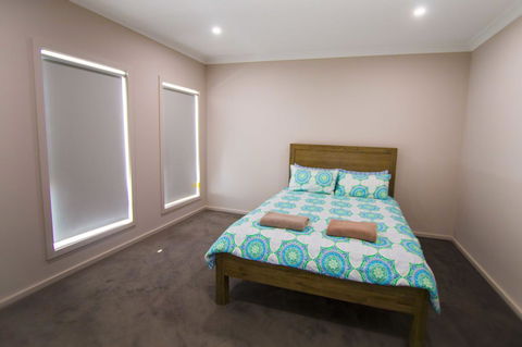 Serene Shores - Australian Directory 6