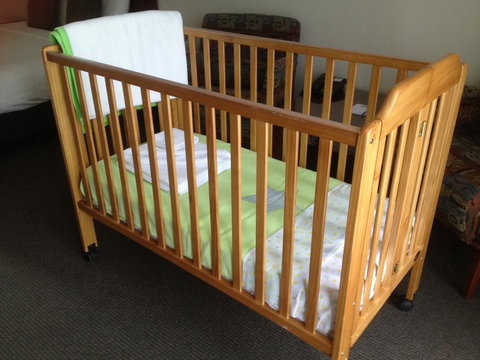 Strath Motel - Australian Directory 20