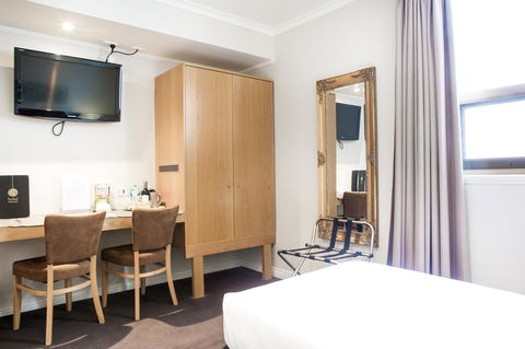Hotel Richmond On Rundle Mall - Australian Directory 13