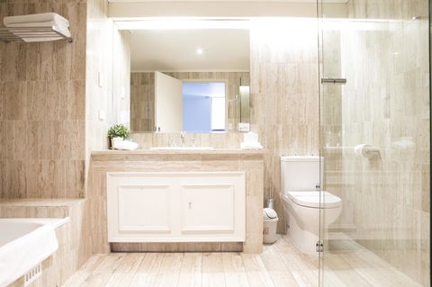 Hotel Richmond On Rundle Mall - Australian Directory 25