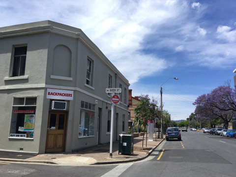 Shingo\'s Backpackers - Australian Directory 10