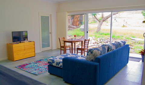 Back Valley Farmstay Bed And Breakfast - Australian Directory 3