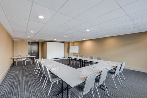 Adina Apartment Hotel Wollongong - Australian Directory 31