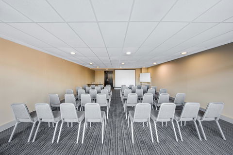 Adina Apartment Hotel Wollongong - Australian Directory 33