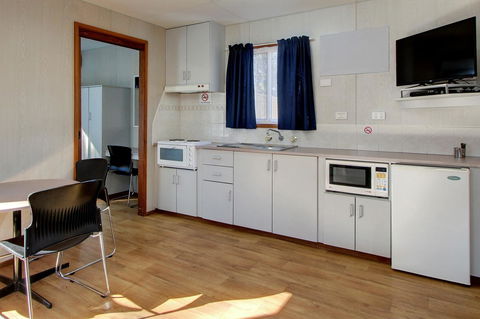 Gawler Caravan Park - Australian Directory 3