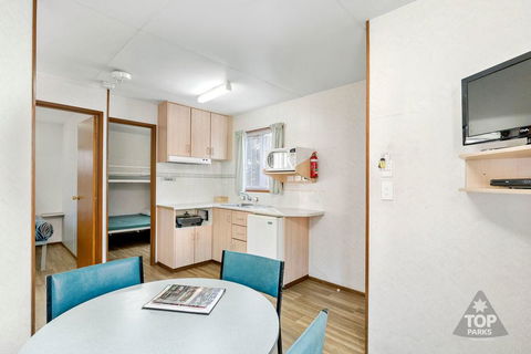 Gawler Caravan Park - Australian Directory 16