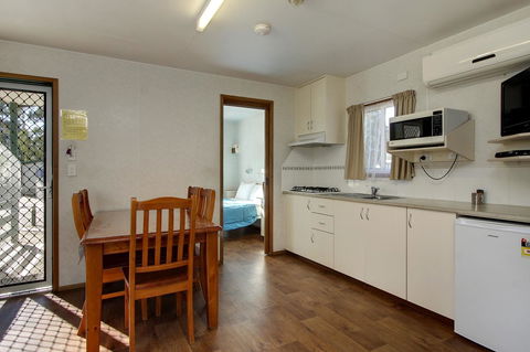 Gawler Caravan Park - Australian Directory 40