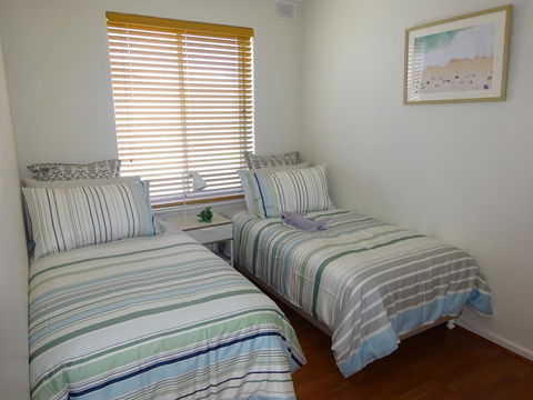 Aurora Holiday Apartment @West Beach - Australian Directory 10
