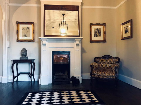 Belmore Cottage - Australian Directory 1