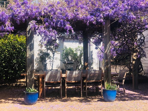 Belmore Cottage - Australian Directory 21