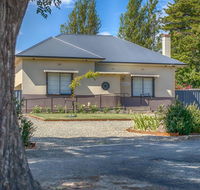 Bilyara House - Australian Directory