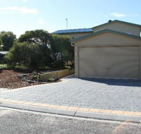 LAS ARENAS - the Sands - BEACH HOUSE - Australian Directory