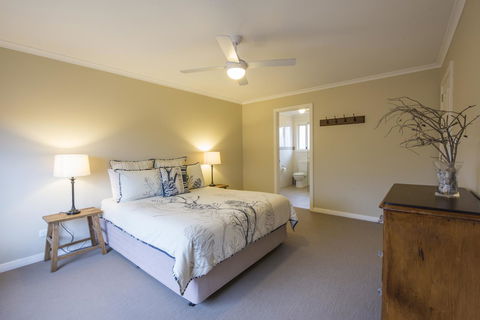 Flinders Bush Retreats - Australian Directory 17