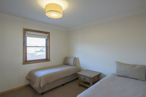 Flinders Bush Retreats - Australian Directory 16