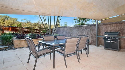 Casuarina 1 - Australian Directory 10