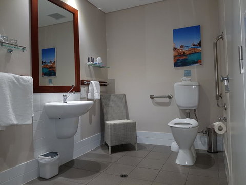 Seashells Yallingup - Australian Directory 35