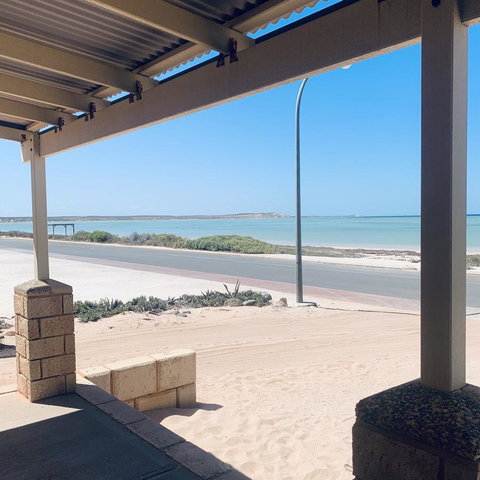 Bay Lodge - Australian Directory 0